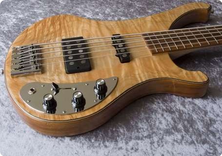 Schloff Guitars Rocktyfier 5 String Natural