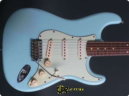 Fender 1960 Re Issue Stratocaster / Custom Shop 2005 Daphne Blue