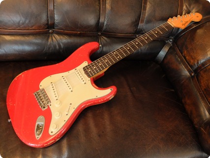 Fender Stratocaster Dakota Red