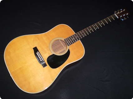 Martin D28 1973 Natural