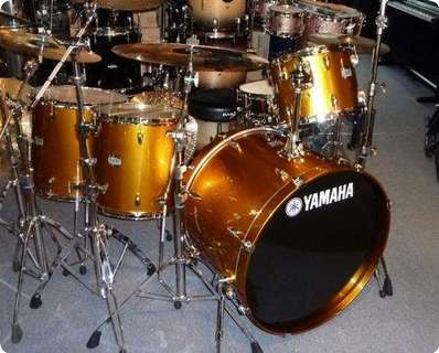 Yamaha Stage Custom Gold