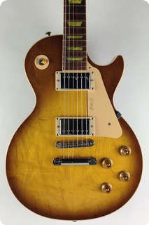 Gibson Les Paul Classic  2004 Honeyburst 