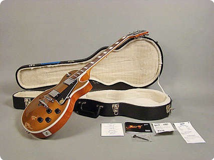 Gibson Les Paul Classic Custom ** On Hold ** 2012 Gold