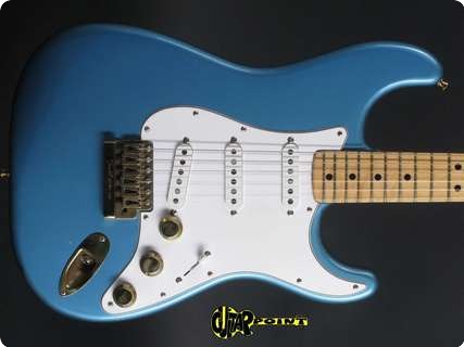Fender Stratocaster   The Strat 1980 Lake Placid Blue