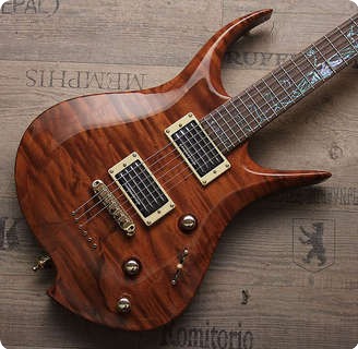 Zerberus Guitars Hydra Iii 2013 Caramel Burst