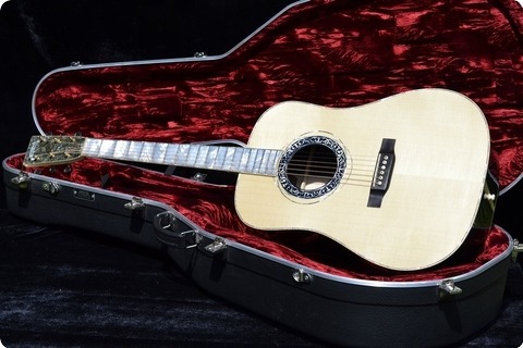 Rozawood 30th Anniversary Dreadnought   2010 Nitrocellulose Lacquer