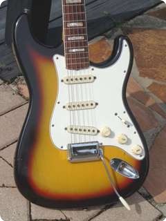 Fender Stratocaster  1966 Sunburst Finish