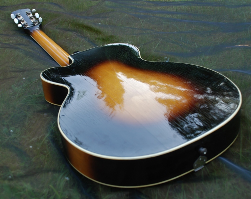 Vurdering endnu engang Gå vandreture Otwin Rythmus 1960's Guitar For Sale Schlag Gitarren