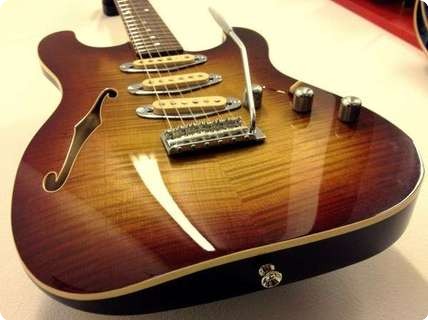 Husemoens Gitarmakeri St Style Contoured Thinline   Made To Order