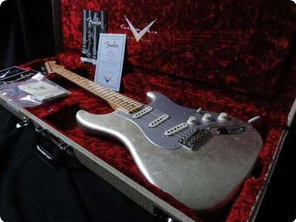 Fender Custom Shop Master Salute Stratocaster Ltd 2006 White Gold Leaf