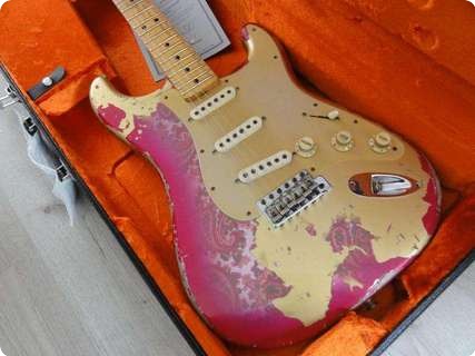 Fender Stratocaster 1969 Masterbuilt Ultimate Relic 2013 Aztec Gold Over Paisley 