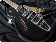 Duesenberg Starplayer TV With Original Case 2011 Ebony