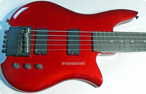 Steinberger Q5 Red