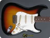 Fender Stratocaster Duo Tone 2013 3 tone Sunburst