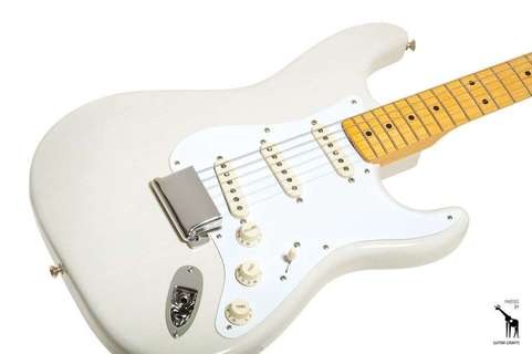 Fender American Vintage ストラトキャスター57 白 Fender American Vintage '57 Stratocaster 2009 White Blonde