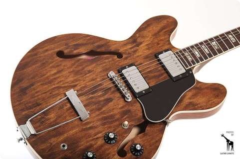 Gibson Es 335 1974 Walnut