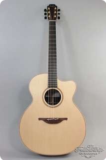 Lowden O 32c, Indian Rosewood & Sitka Spruce 2013