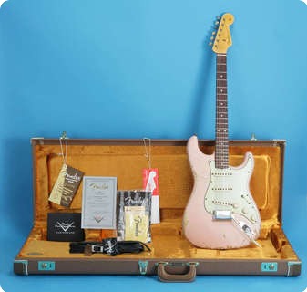 Fender 1962 Stratocaster Heavy Relic Custom Shop 2009 Shell Pink