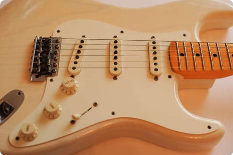 Fender Mary Kay Stratocaster 1957 White