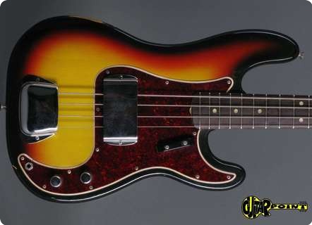 Fender Precision P Bass 1966 3 Tone Sunburst