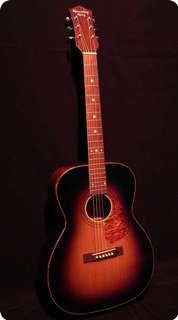 Recording King Small Jumbo Sunburst