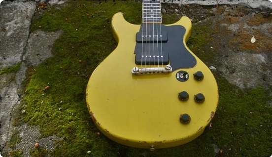 Rock N Roll Relics Thunders Ii 2014 Yellow