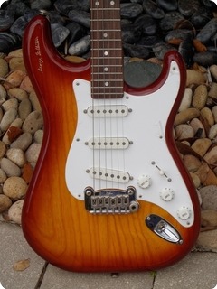 G&l “george Fullerton” Signature Model New Old Stock 1995 Honey Burst