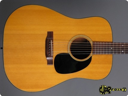 Martin D 18 1971 Natural