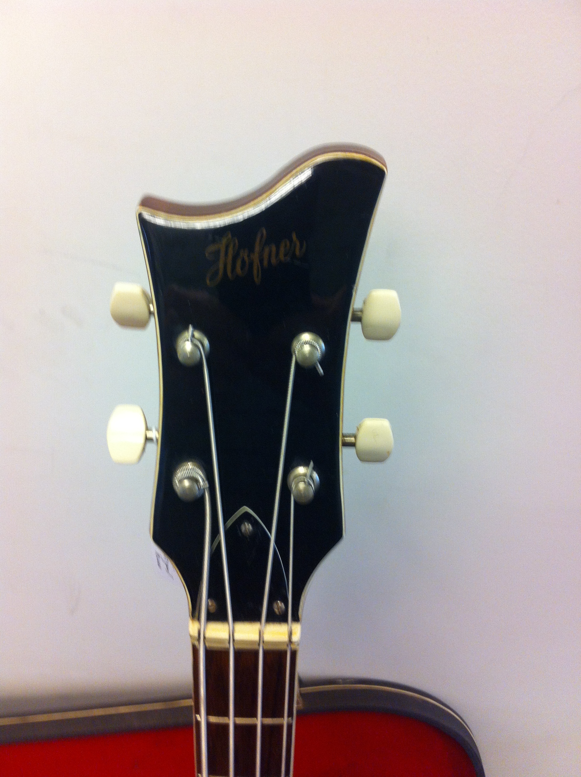 Höfner Guitars 5000/1 1970's Sunburst Bass For Sale Musikhuset Odense