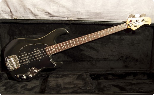 Music Man Sabre 1980 Black