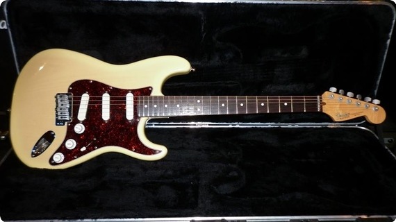 Fender Stratocaster Deluxe Plus Ultra 1993 Blonde