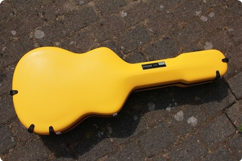 Calton 000 Om Case  2014 Yellow Outside Blue Inside