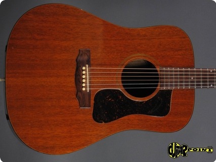 Guild D 25 1973 Mahagony   Natural