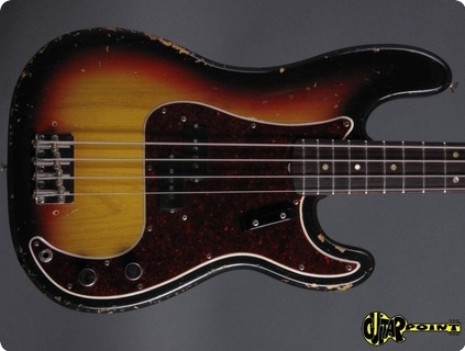 Fender Precision P Bass 1966 3 Tone Sunburst