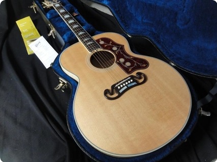 Gibson Gibson Sj 200 Standard Super Jumbo Mint With Fishman Aura! True Legend! 2012 Naturel