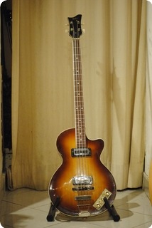 Hofner Club Bass 1966 Sunburst