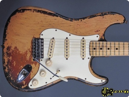 Fender Stratocaster 1973 3 Tone Sunburst