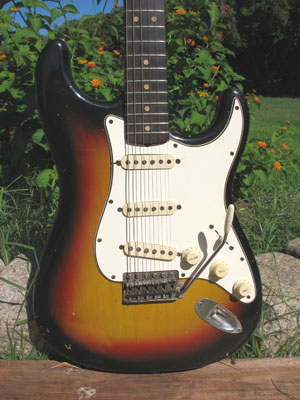 1965 Fender Stratocaster Vintage Electric Guitar Sunburst w/ 1964 Neck Date