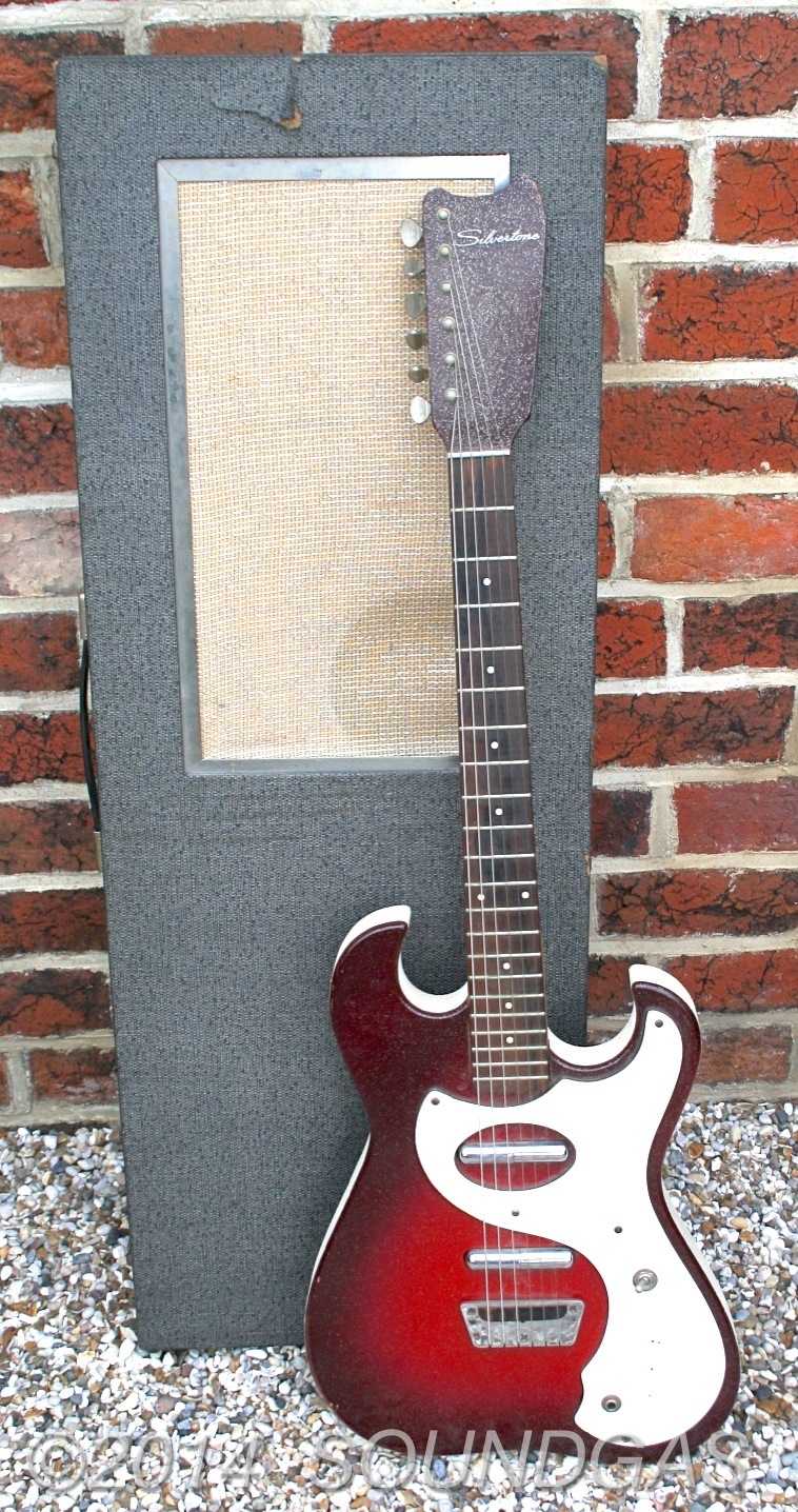 Silvertone/Danelectro 1457 Amp In Case Guitar Twin Lipstick Pickups