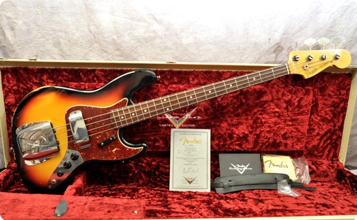 Fender Custom Shop 64 Jazz Relic  2010 Sunburst 