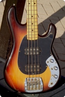 Musicman Sabre Bass 1979 Sunburst