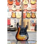 Fender Stratocaster Japan 3 tone Sunburst