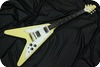 Greco Flying V Super Real Series 1982-White