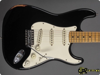 Fender Stratocaster 1975 Black