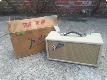 Fender Reverb Original “new” In Packing Box Wow Wow  1963 White