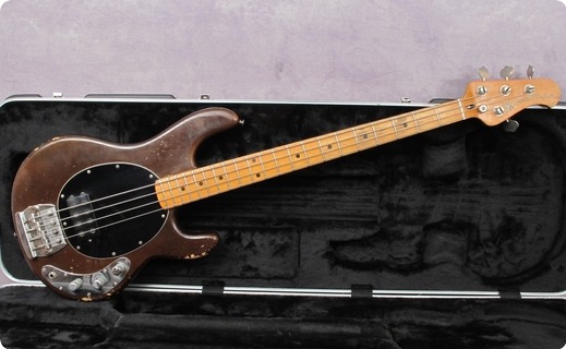 Music Man 1978年製「Stingray 4 Walnut」【稀少】 Music Man 1978年製「Stingray 4 Walnut」【稀少】 - メルカリ