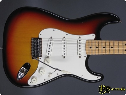 Fender Stratocaster 1973 3 Tone Sunburst