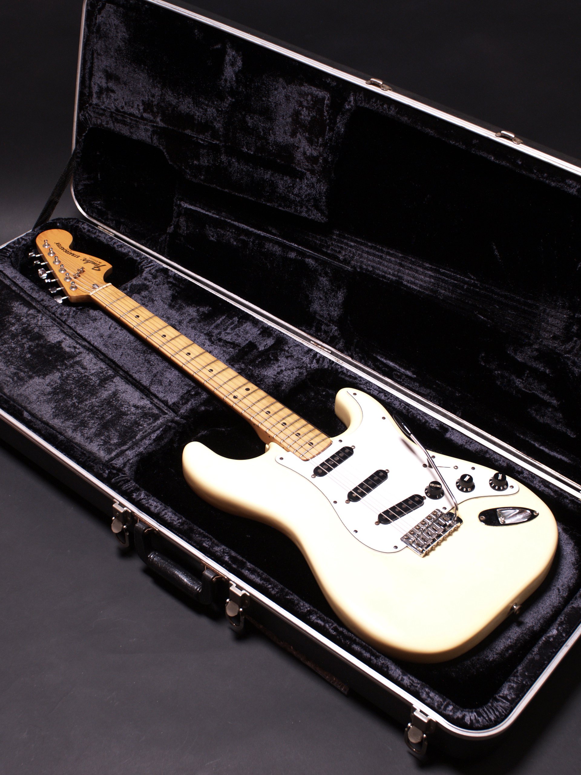 Fender Stratocaster International Colors Series 1979 Arctic White