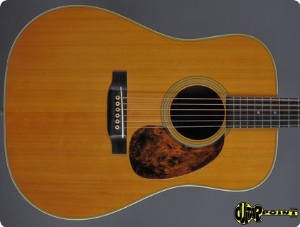 Martin D 28 1975 Natural