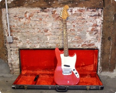 Fender Bronco 1968 Red